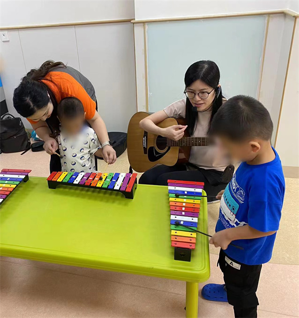 親子音樂治療(圖片1)_早期.jpg